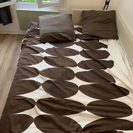 Cosy شقة *